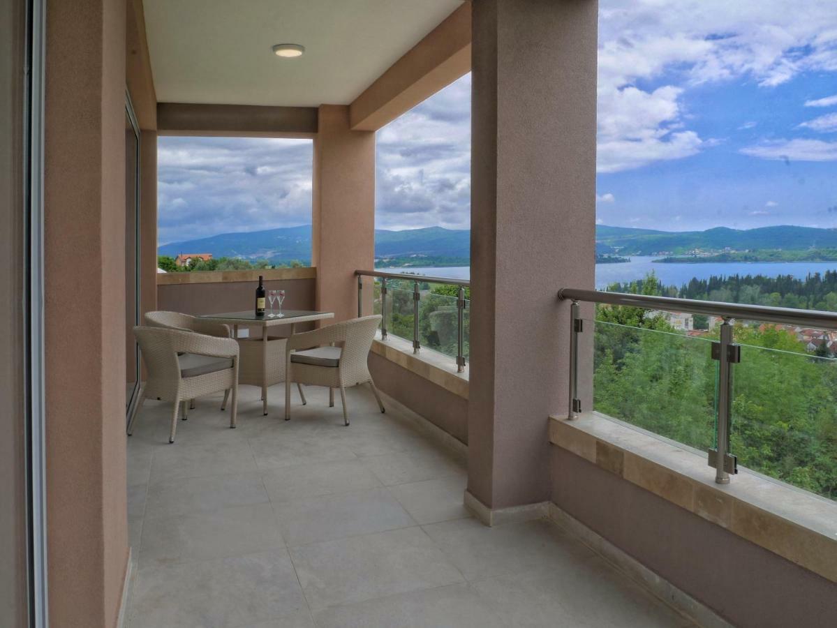 Villa Travertino Tivat Exterior foto